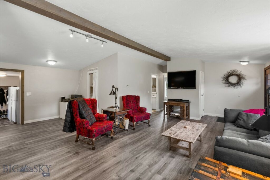 6218 Shadow Circle, Bozeman MT 59715