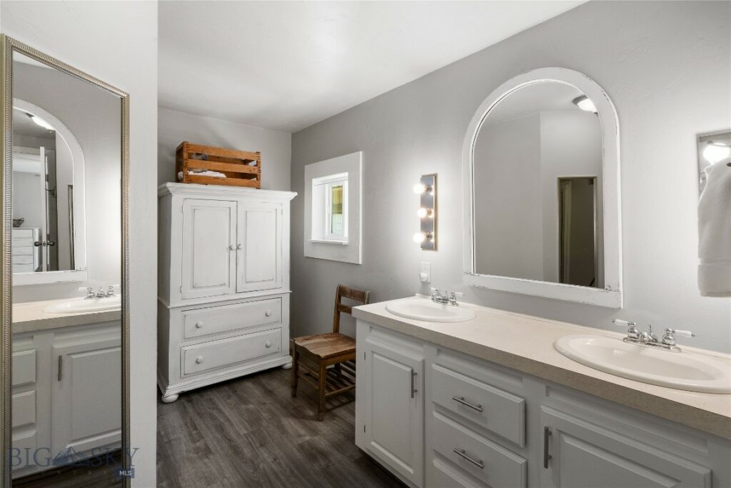 6218 Shadow Circle, Bozeman MT 59715