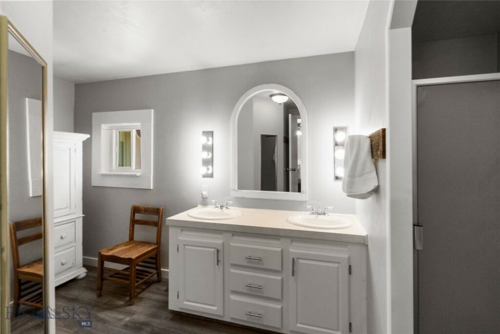 6218 Shadow Circle, Bozeman MT 59715