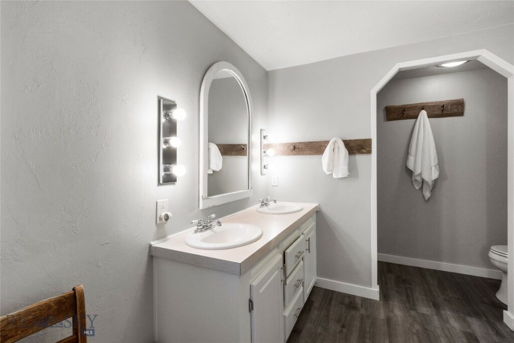 6218 Shadow Circle, Bozeman MT 59715