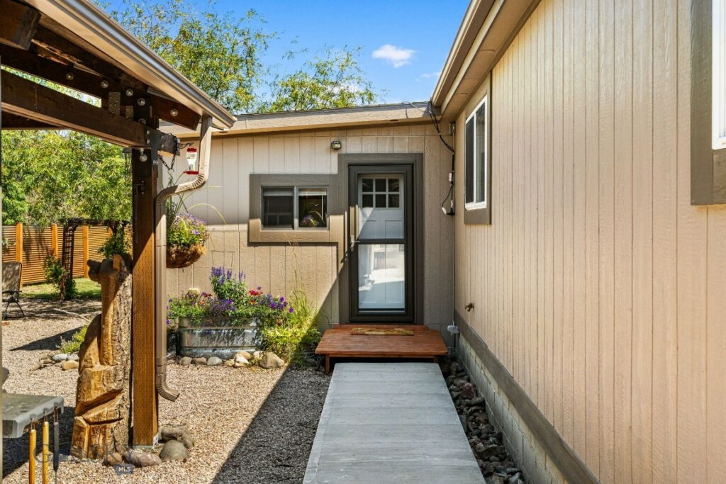 6218 Shadow Circle, Bozeman MT 59715