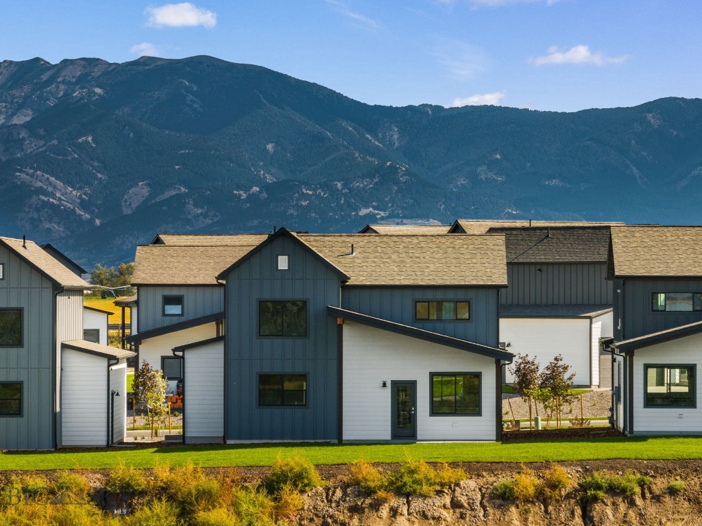 64 Horseshoe Loop, Bozeman MT 59718