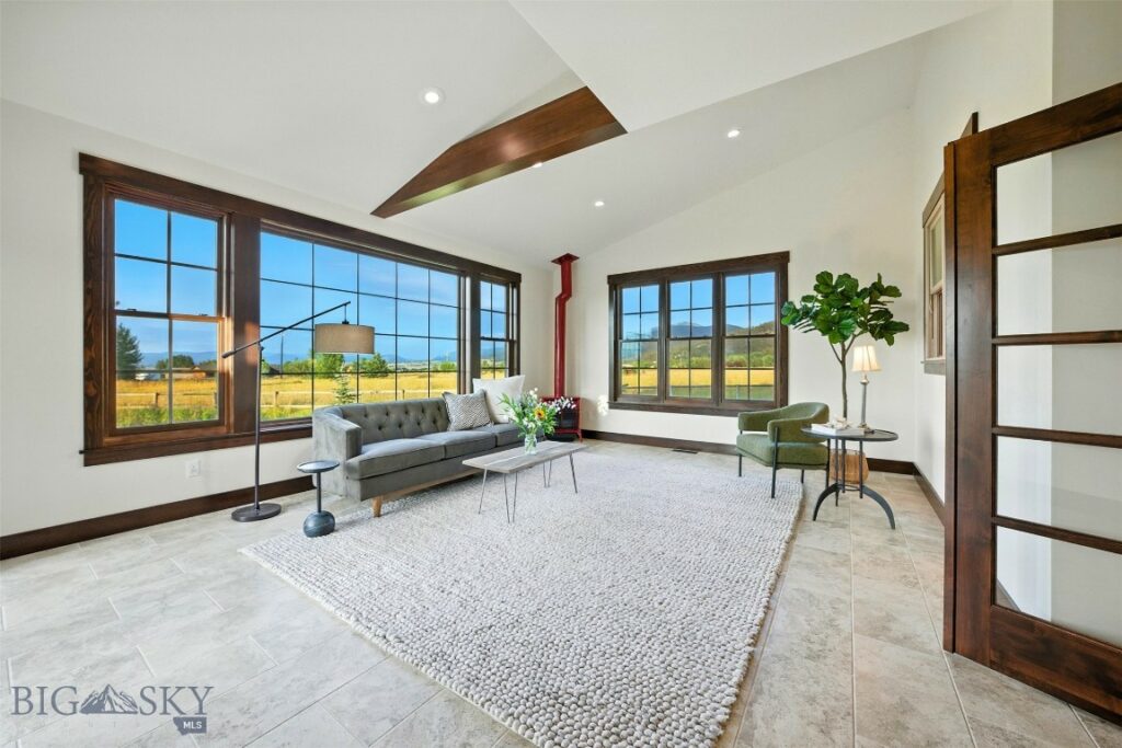 65 Hyalite Ranch Lane, Bozeman MT 59718
