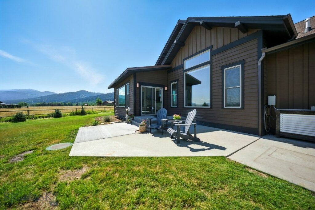 65 Hyalite Ranch Lane, Bozeman MT 59718