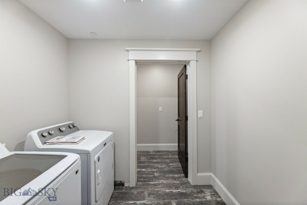 65 Naya Nuki Drive, Bozeman MT 59715