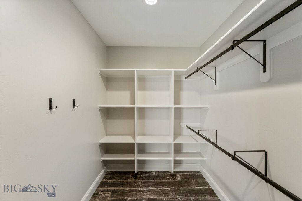 65 Naya Nuki Drive, Bozeman MT 59715