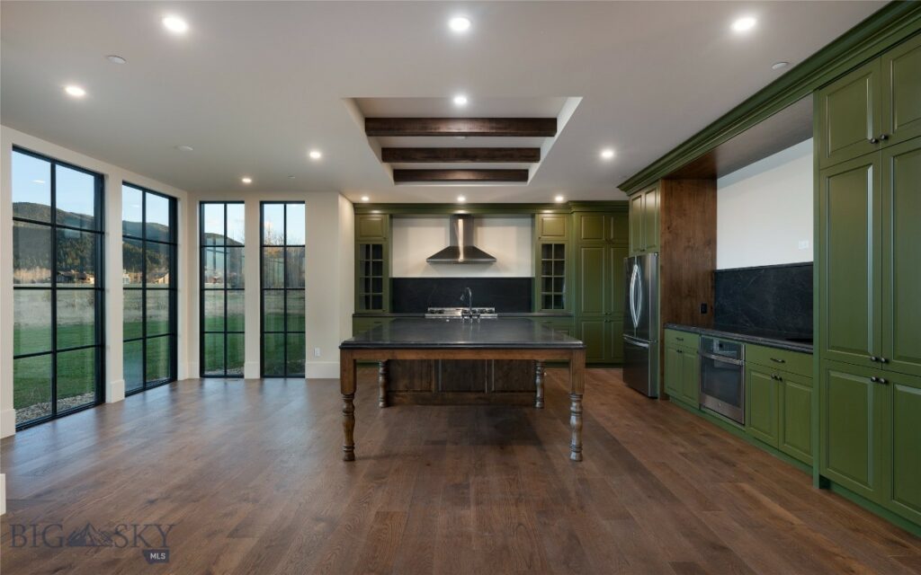 657 Hyalite View Drive, Bozeman MT 59718