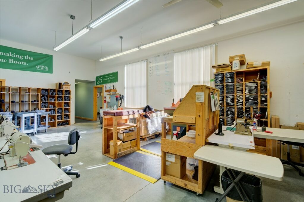 6597 Falcon Lane, Bozeman MT 59718