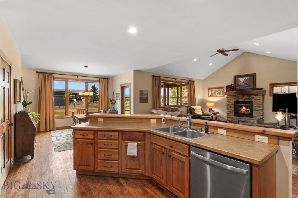 67 Upper Rainbow Road, Bozeman MT 59718