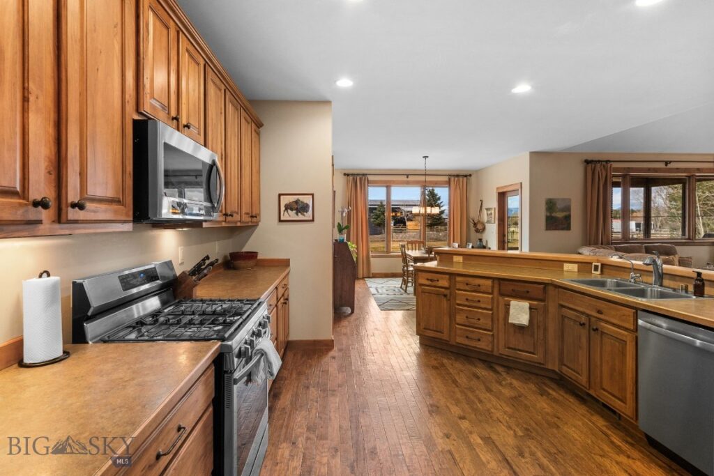 67 Upper Rainbow Road, Bozeman MT 59718