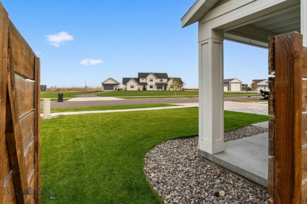 675 Stewart Loop, Bozeman MT 59718