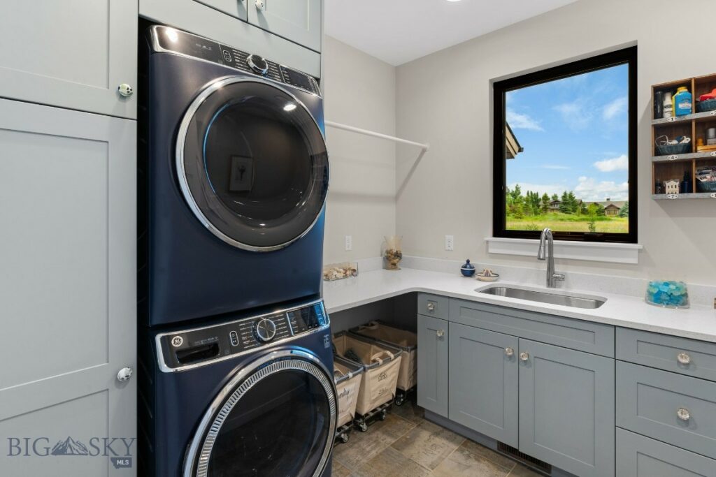 676 Tillyfour, Bozeman MT 59718