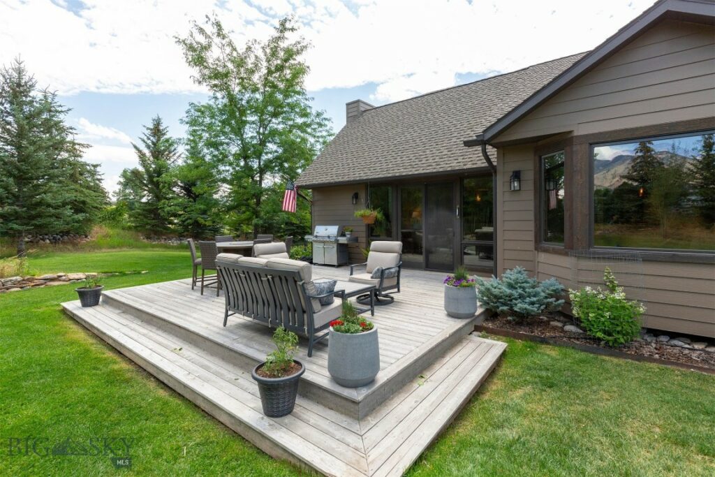 68 Sky Light Court, Bozeman MT 59715