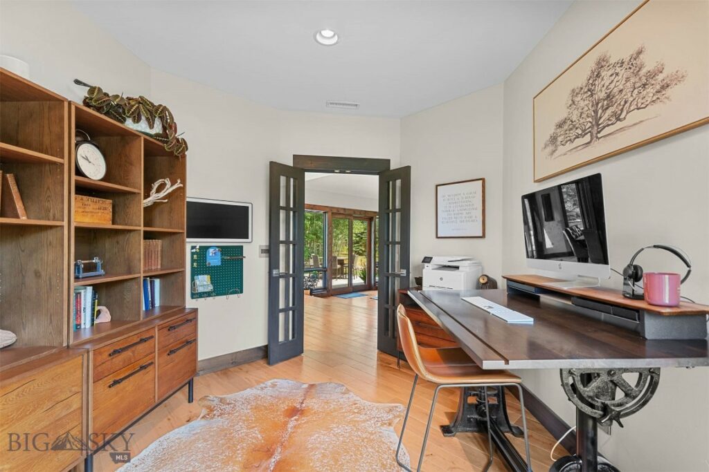68 Sky Light Court, Bozeman MT 59715