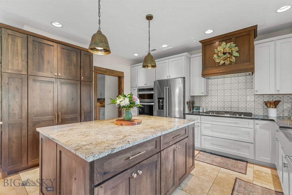 68 Sky Light Court, Bozeman MT 59715
