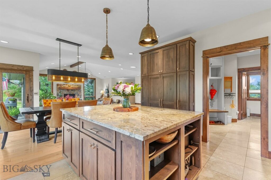 68 Sky Light Court, Bozeman MT 59715