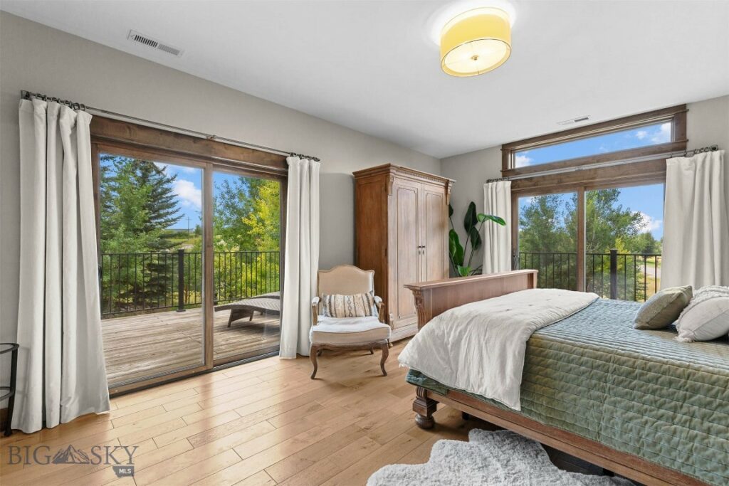 68 Sky Light Court, Bozeman MT 59715
