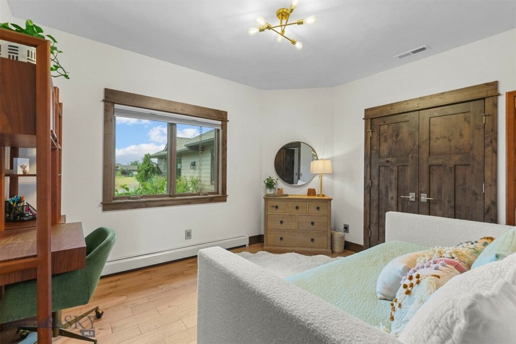 68 Sky Light Court, Bozeman MT 59715