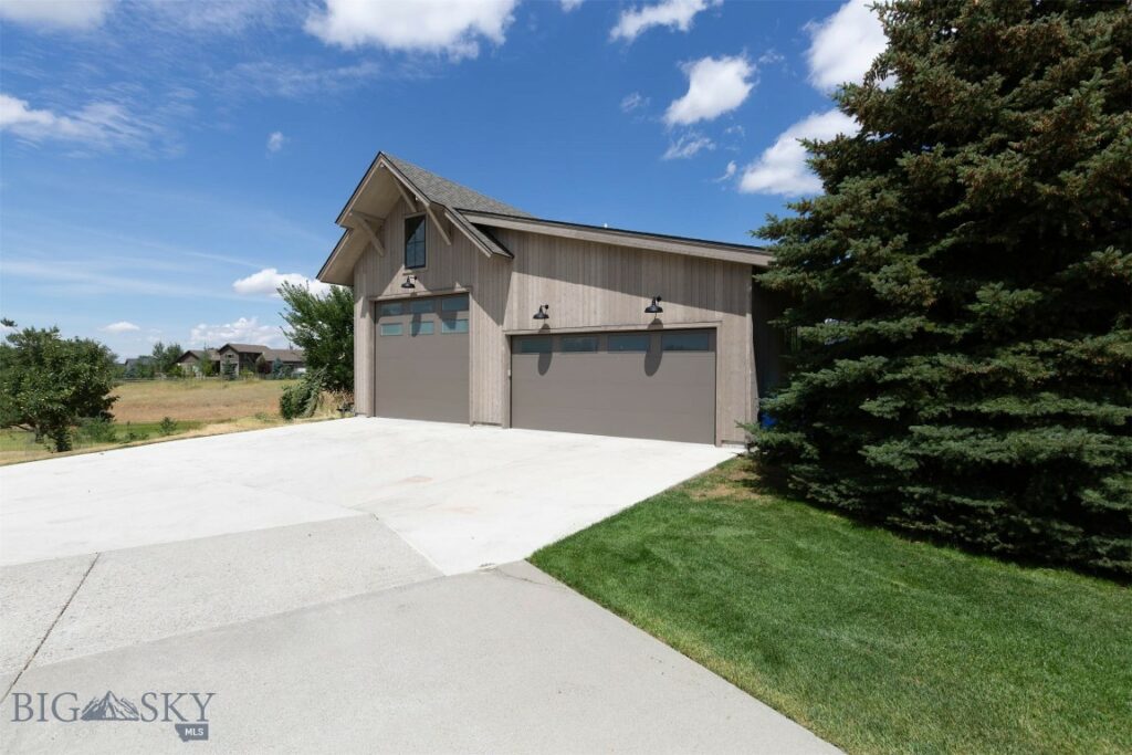 68 Sky Light Court, Bozeman MT 59715