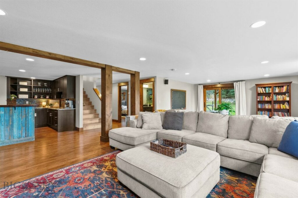 68 Sky Light Court, Bozeman MT 59715