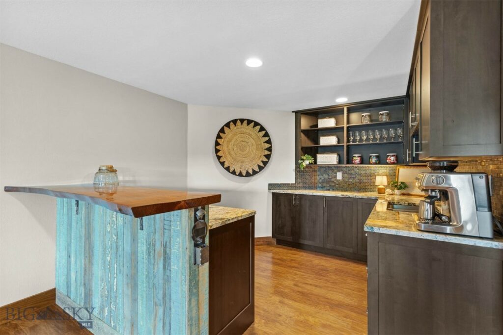 68 Sky Light Court, Bozeman MT 59715