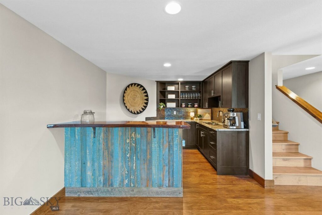 68 Sky Light Court, Bozeman MT 59715