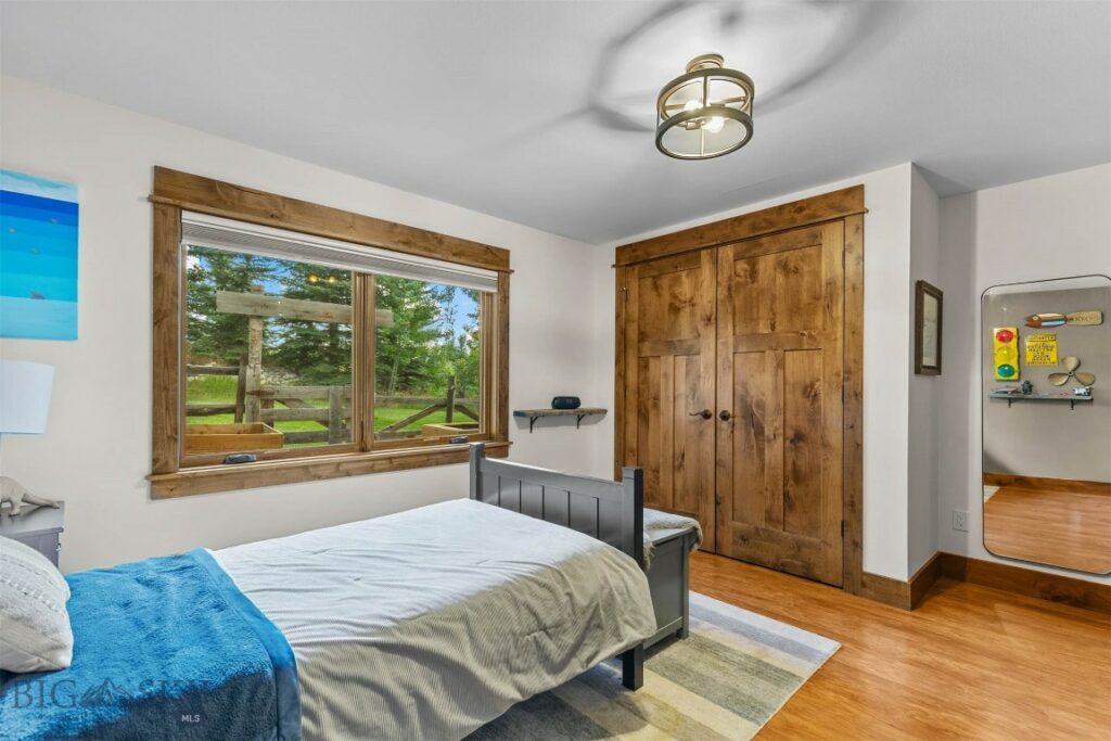 68 Sky Light Court, Bozeman MT 59715