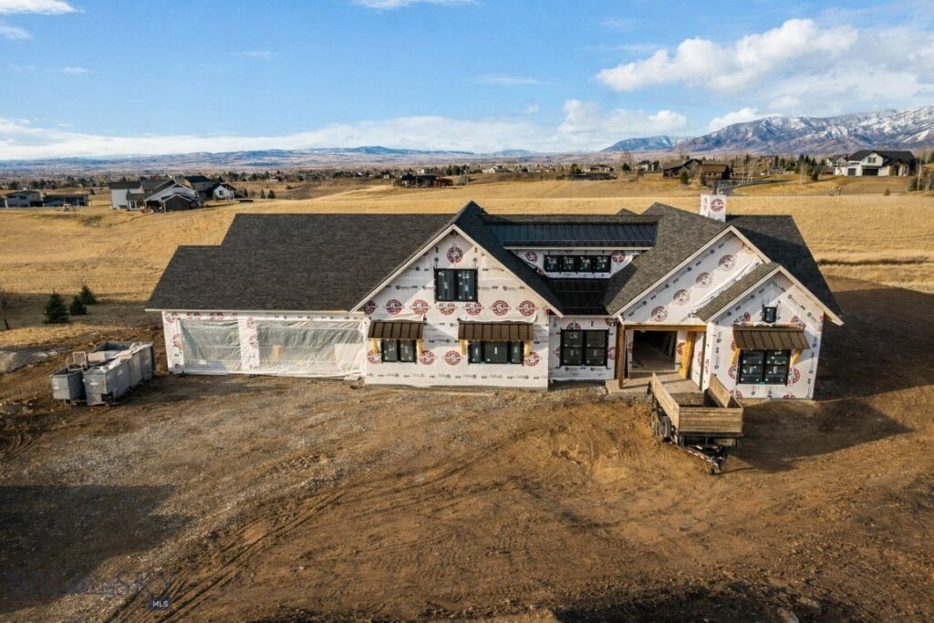 685 Naya Nuki Drive, Bozeman MT 59715