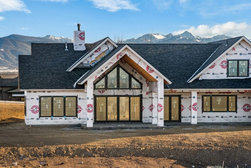 685 Naya Nuki Drive, Bozeman MT 59715