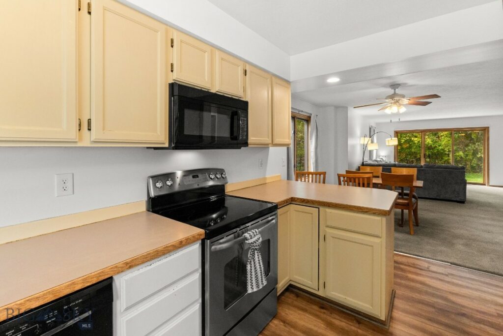 707 S 15th Avenue, Bozeman MT 59715