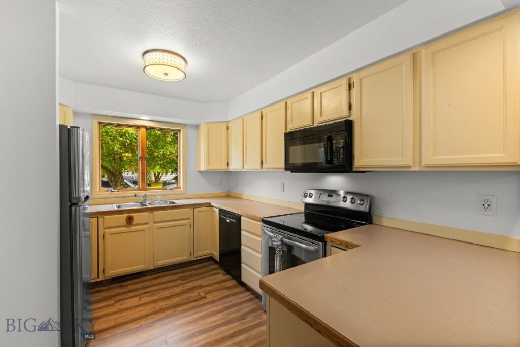 707 S 15th Avenue, Bozeman MT 59715