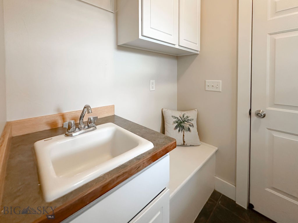 719 Loxley Drive, Bozeman MT 59718