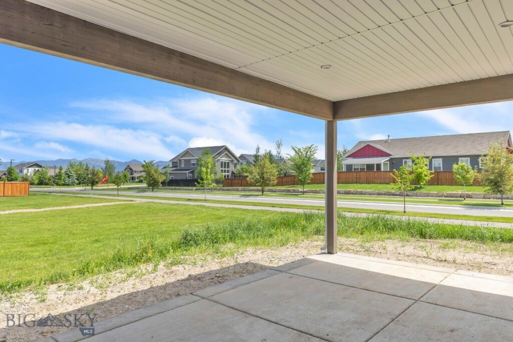 72 Arrow Peak Court, Bozeman MT 59718