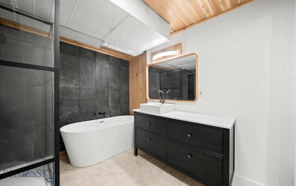 728 S Tracy Avenue, Bozeman MT 59715