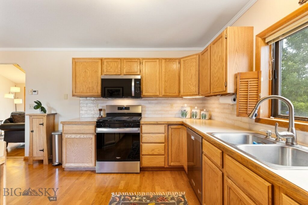 730 Painted Canyon Drive, Bozeman MT 59718