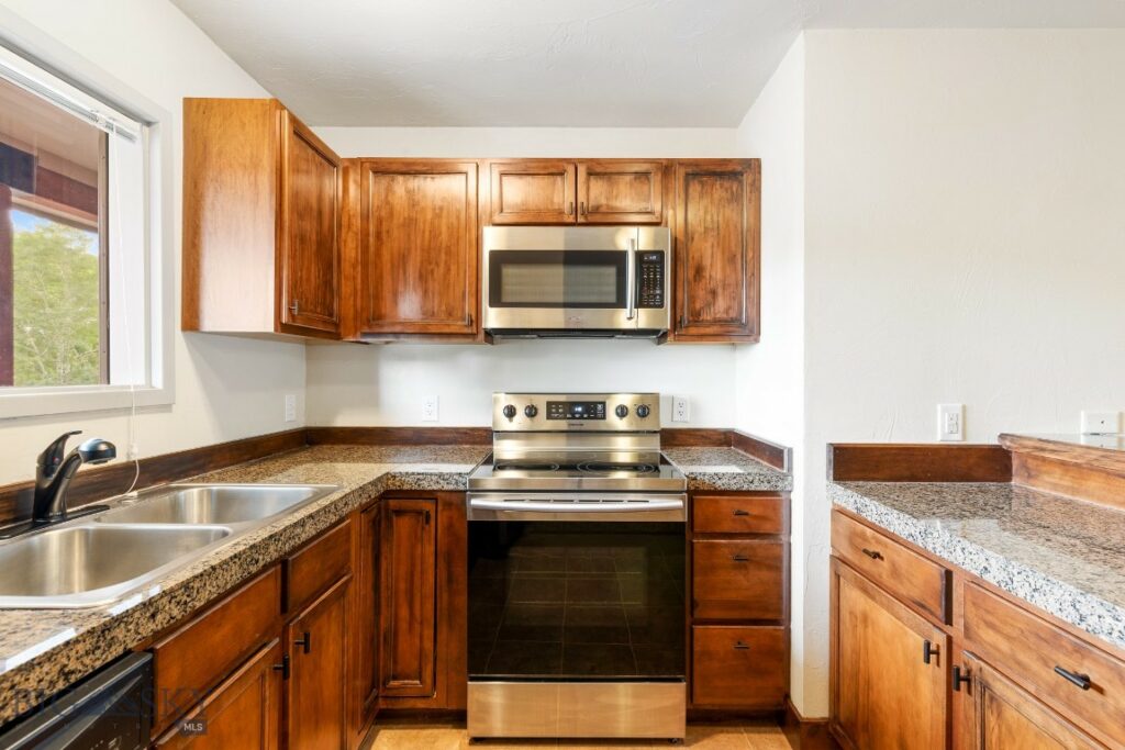 734 S 23rd Avenue, Bozeman MT 59718