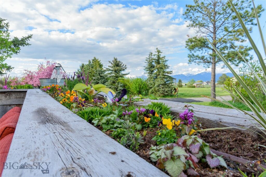 745/749 Rocky Road, Bozeman MT 59718