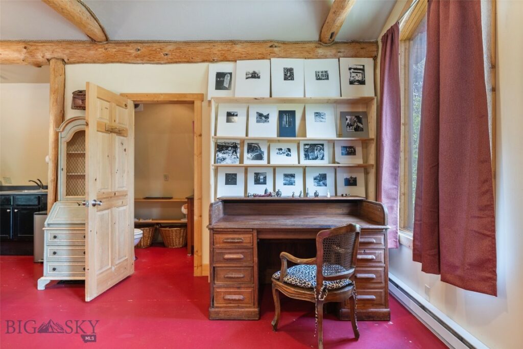 750 Black Bear Road, Bozeman MT 59718