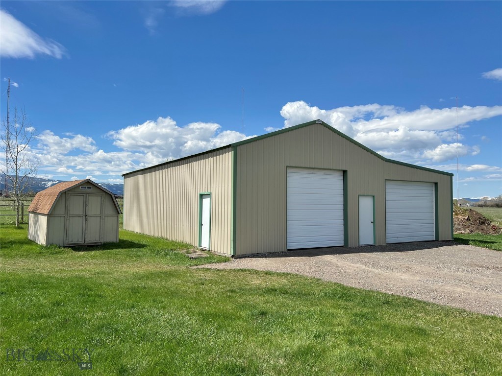 7543 Fowler Lane, Bozeman MT 59718