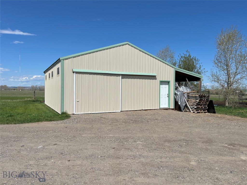 7543 Fowler Lane, Bozeman MT 59718