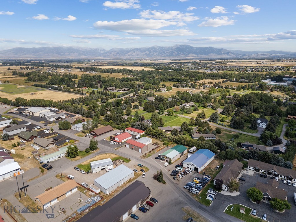 7675 Shedhorn Drive, Bozeman MT 59718