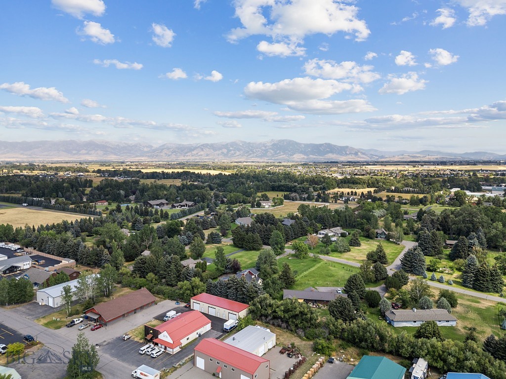 7675 Shedhorn Drive, Bozeman MT 59718