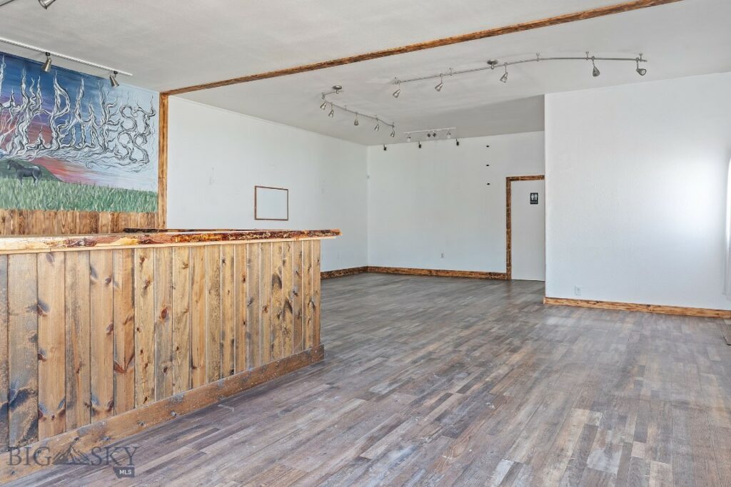 7675 Shedhorn Drive, Bozeman MT 59718