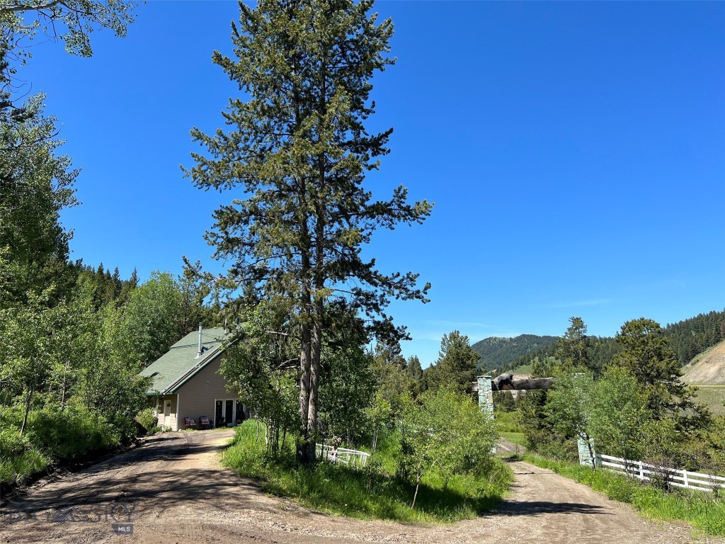 770 Mountain Moose Road, Bozeman MT 59715