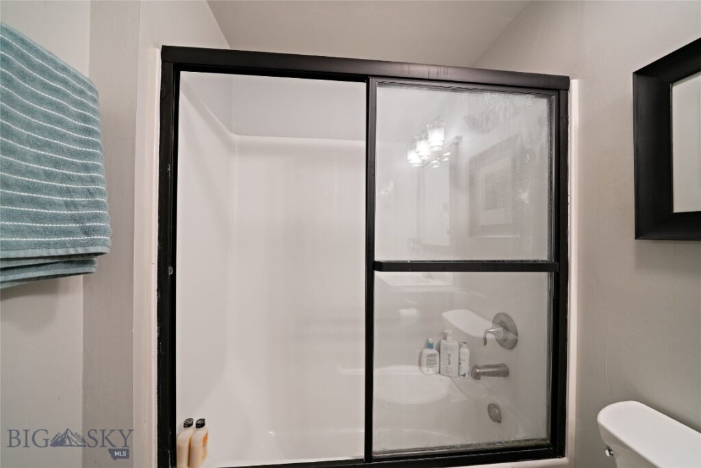 7795 Thorpe Road, Bozeman MT 59718