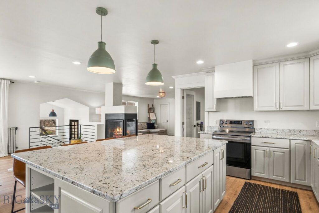 7849 Cottonwood Road, Bozeman MT 59718