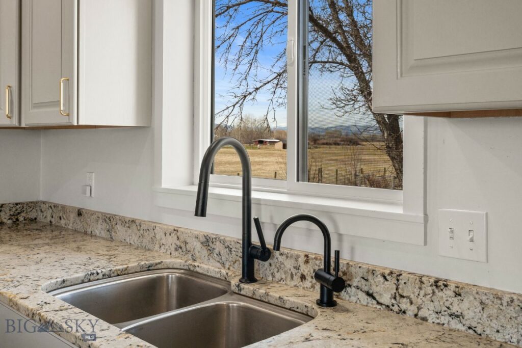7849 Cottonwood Road, Bozeman MT 59718