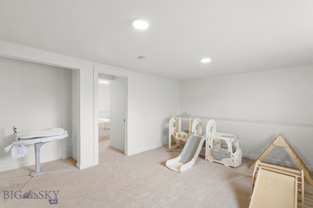 7849 Cottonwood Road, Bozeman MT 59718