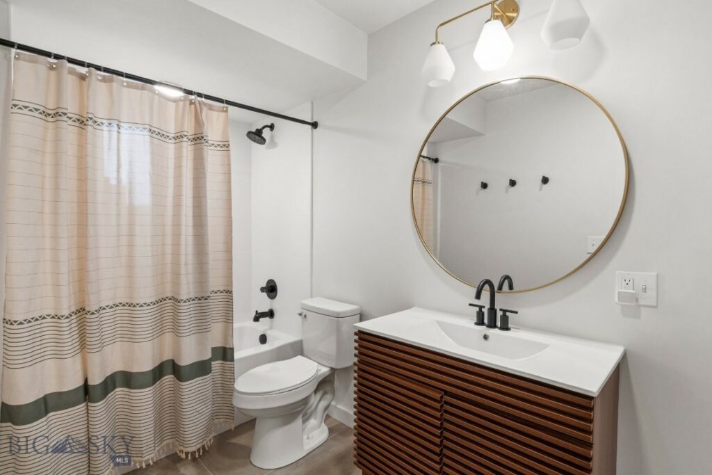 7849 Cottonwood Road, Bozeman MT 59718