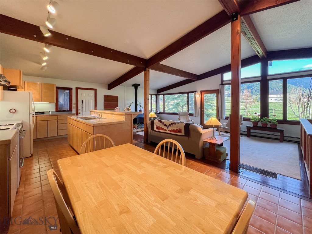 7900 Nash Road, Bozeman MT 59715